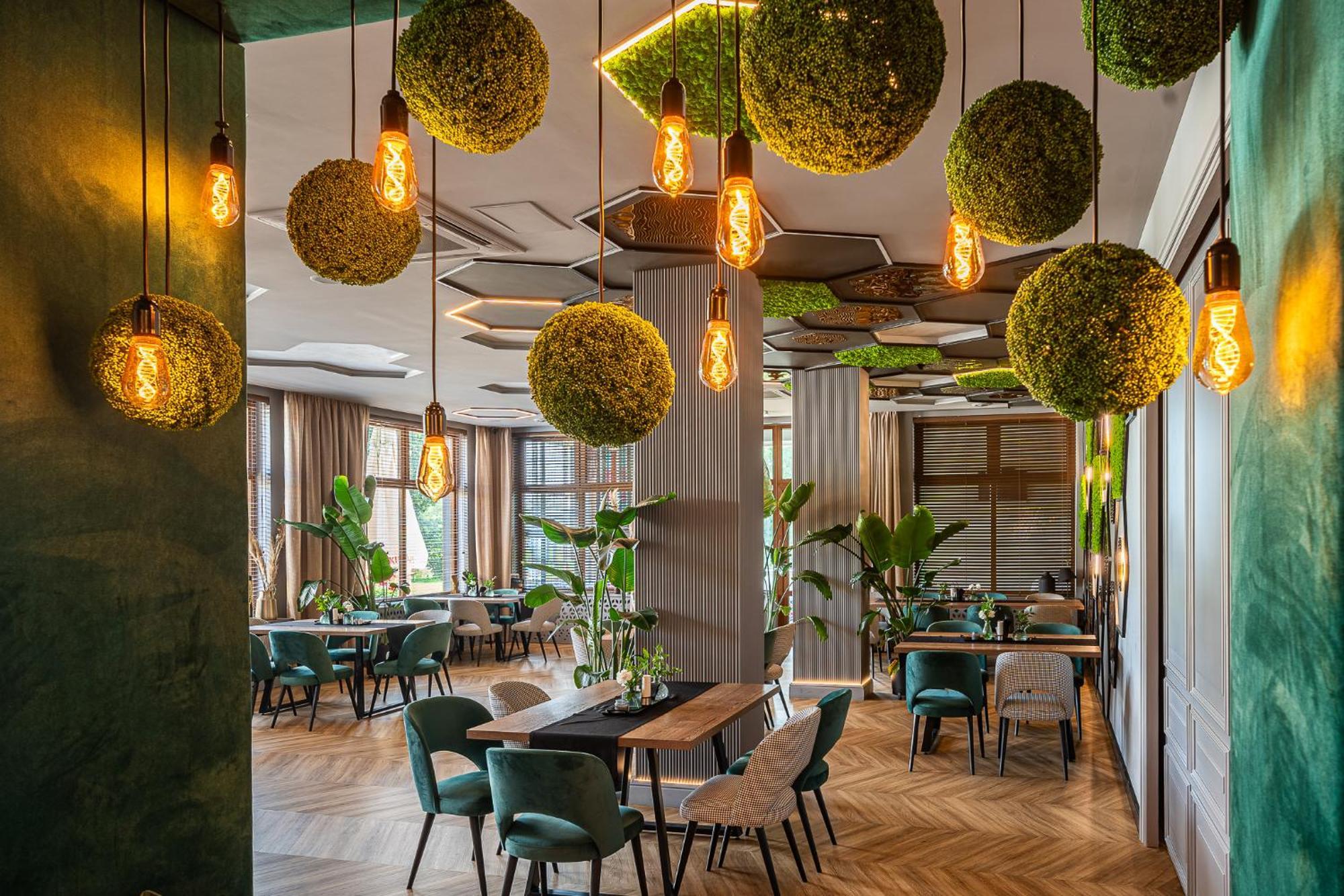 Hotel Cztery Pory Roku Glogow Malopolski Bagian luar foto